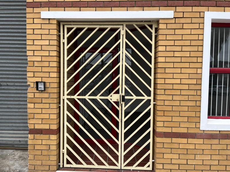 To Let Commercial Property for Rent in Killarney Gardens Western Cape